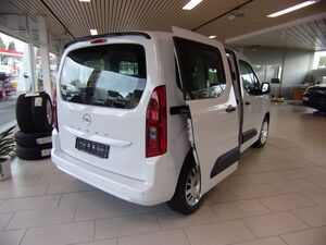 OPEL Combo 1.5 D 75kW Edition NAVI SITZH