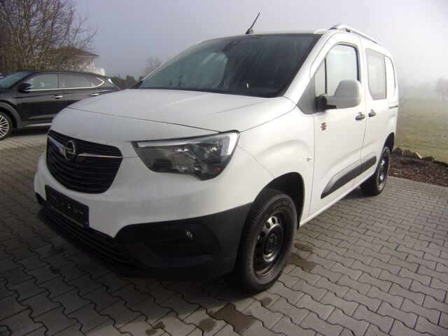 OPEL Combo Cargo 1.5 D Edition 4x4 Dangel