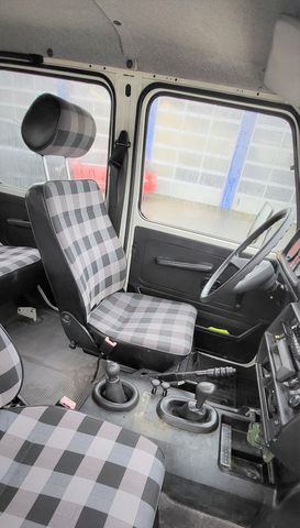 MERCEDES-BENZ G 290 290GD "Klima+5 Gang"nur 60.000 km!