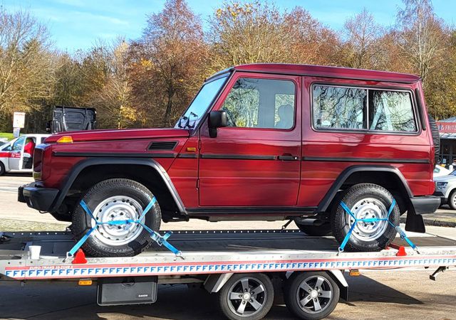 MERCEDES-BENZ G 230