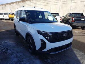 FORD Tourneo Courier 1.0 EcoBoost Active Winter-Paket