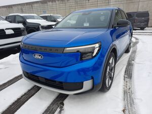 FORD Explorer RWD Premium 77 KWH ACC 19 Zoll Räder