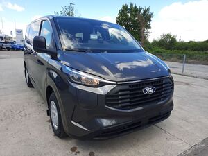 FORD Transit Custom Kombi 340L1 Trend PHEV AHK