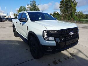 FORD Ranger DOKA Limited Chill-Grey Edition 2.3l PHEV