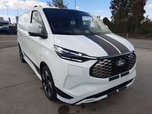 FORD Transit Custom 320L1 Sport Elektro 70 KWH 0% Fin