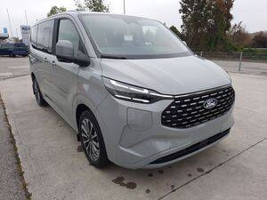 FORD Tourneo Custom 2.5l PHEV 340L1 Titanium X 0% Fin