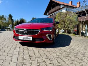 OPEL Insignia Grand Sport GSi 4x4