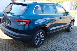 SKODA Karoq Drive 125