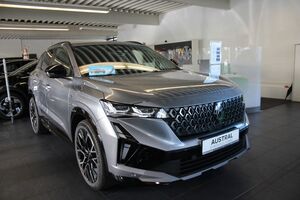 RENAULT Austral Esprit Alpine Full Hybrid E-Tech 200