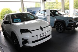 RENAULT R 5 Techno 150 Comfort Range
