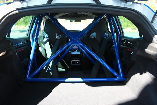 RENAULT Megane R.S. Trophy 300  TCR Breitbau Ansicht 14 für Fahrzeugdetailseite