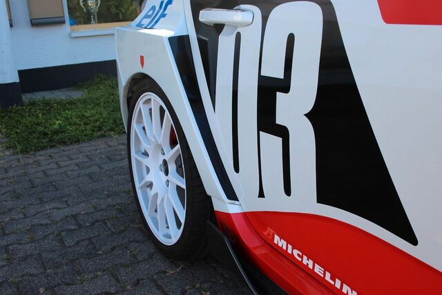 RENAULT Megane R.S. Trophy 300  TCR Breitbau Ansicht 25 für Fahrzeugdetailseite