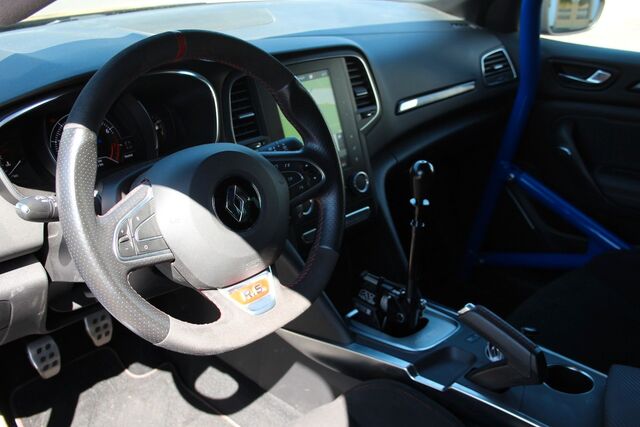 RENAULT Megane R.S. Trophy 300  TCR Breitbau Ansicht 9 für Fahrzeugdetailseite