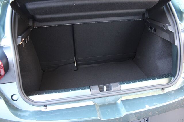 DACIA Sandero Stepway Expression TCe 90 Ansicht 9 für Fahrzeugdetailseite