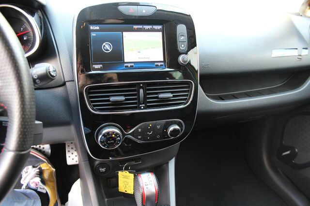 RENAULT Clio IV RS Trophy Clubsport Ansicht 10 für Fahrzeugdetailseite