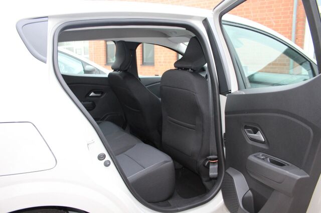 DACIA Sandero Expression TCe 100 Ansicht 10 für Fahrzeugdetailseite