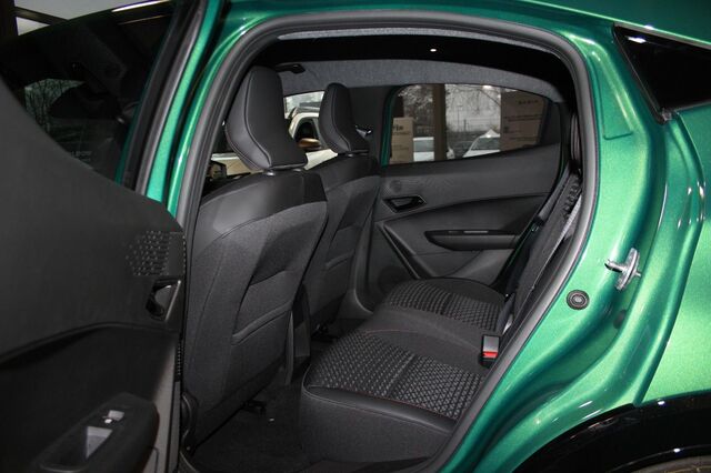 RENAULT Clio VI 160 E-Tech Full Hybrid Techno Ansicht 10 für Fahrzeugdetailseite
