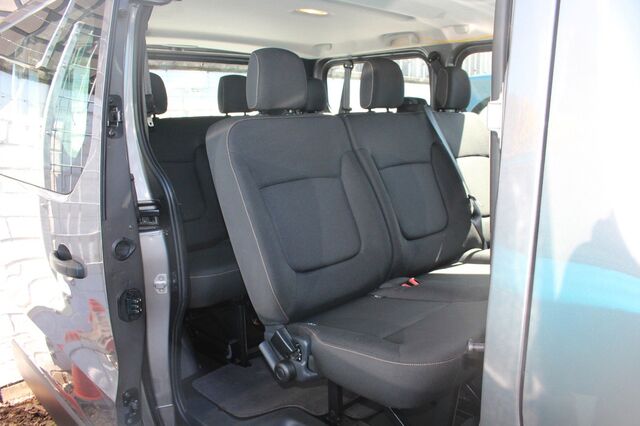 RENAULT Trafic Combi L1H1 2,7t  Expression Ansicht 8 für Fahrzeugdetailseite