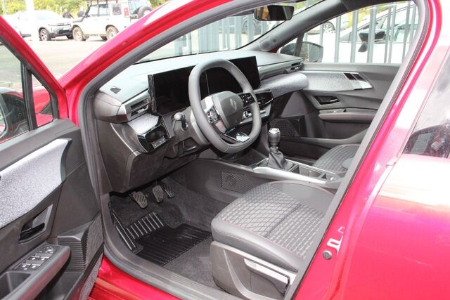 RENAULT Clio VI 115 TCe Techno Ansicht 8 für Fahrzeugdetailseite