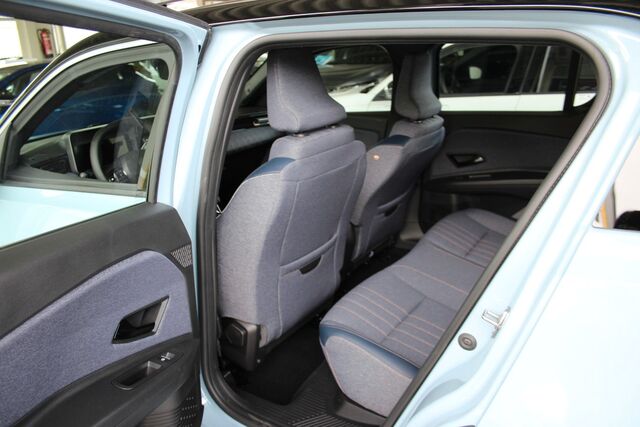 RENAULT R4 Techno 150 Comfort Range Ansicht 8 für Fahrzeugdetailseite
