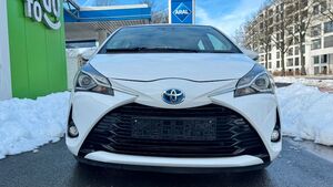 TOYOTA Yaris Hybrid Comfort, SHZ, Kamera