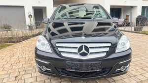 MERCEDES-BENZ B 200 , Navi, Klima, Bluetooth