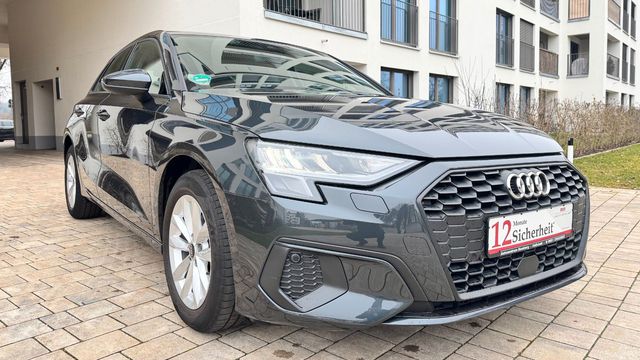 AUDI A3 Sportback 30 TFSI basis, SHZ, LED,  SPURHA.