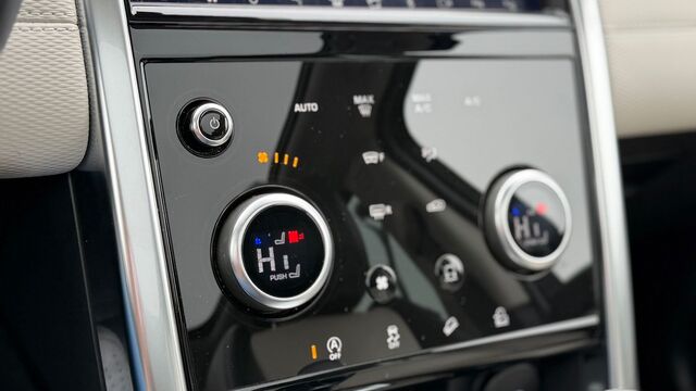 LAND ROVER Discovery Sport R-Dynamic AWD Ansicht 48 für Fahrzeugdetailseite