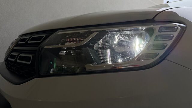 DACIA Sandero II Stepway Celebration Ansicht 15 für Fahrzeugdetailseite