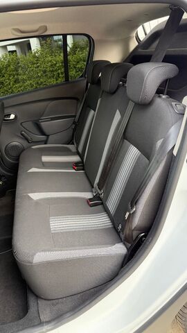 DACIA Sandero II Stepway Celebration Ansicht 22 für Fahrzeugdetailseite