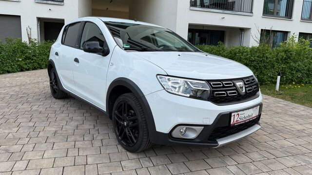 DACIA Sandero II Stepway Celebration Ansicht 48 für Fahrzeugdetailseite