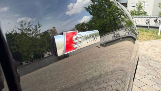 AUDI Q3 35 TDI quattro 2x S line, Schiebedach, AHK Ansicht 10 für Fahrzeugdetailseite