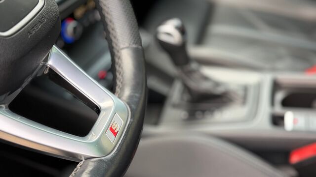 AUDI Q3 35 TDI quattro 2x S line, Schiebedach, AHK Ansicht 22 für Fahrzeugdetailseite