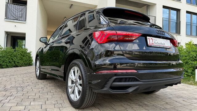 AUDI Q3 35 TDI quattro 2x S line, Schiebedach, AHK Ansicht 25 für Fahrzeugdetailseite