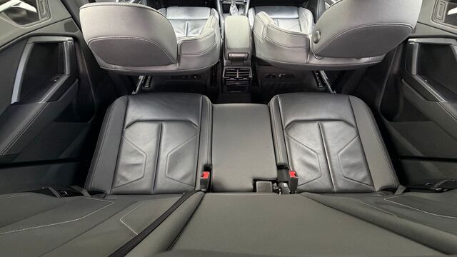 AUDI Q3 35 TDI quattro 2x S line, Schiebedach, AHK Ansicht 47 für Fahrzeugdetailseite