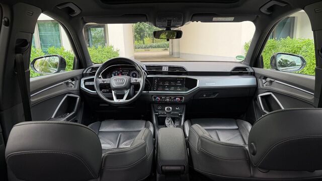 AUDI Q3 35 TDI quattro 2x S line, Schiebedach, AHK Ansicht 6 für Fahrzeugdetailseite
