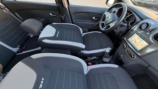 DACIA Sandero II Stepway Prestige Ansicht 21 für Fahrzeugdetailseite
