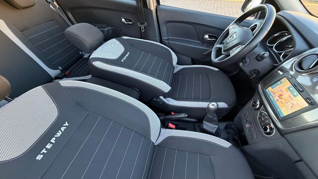 DACIA Sandero II Stepway Prestige Ansicht 41 für Fahrzeugdetailseite