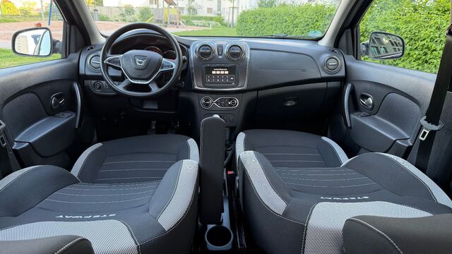 DACIA Sandero II Stepway Prestige Ansicht 7 für Fahrzeugdetailseite