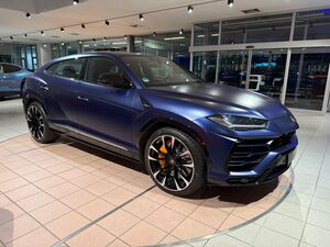 LAMBORGHINI Urus ADAS*PANO*HEAD-UP*NIGHT-VISION*MATT-LACK