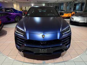 LAMBORGHINI Urus ADAS*PANO*HEAD-UP*NIGHT-VISION*MATT-LACK