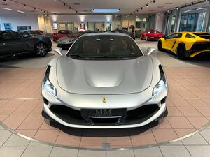 FERRARI F8 Tributo Carbon/Lift/Racing-Seat/Passenger/JBL