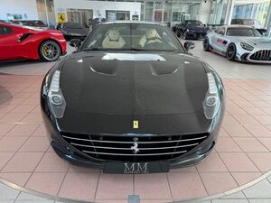 FERRARI California 3.9 V8 T 4-Sitzer