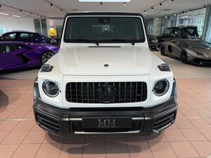 MERCEDES-BENZ G 63 AMG Opalithweiß Magno/Performance