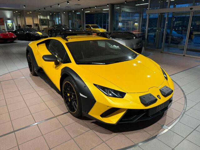 LAMBORGHINI Huracan Huracán Sterrato  "1 of  1499"