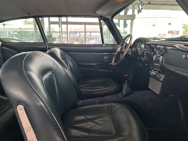 ASTON MARTIN DB 6  LHD