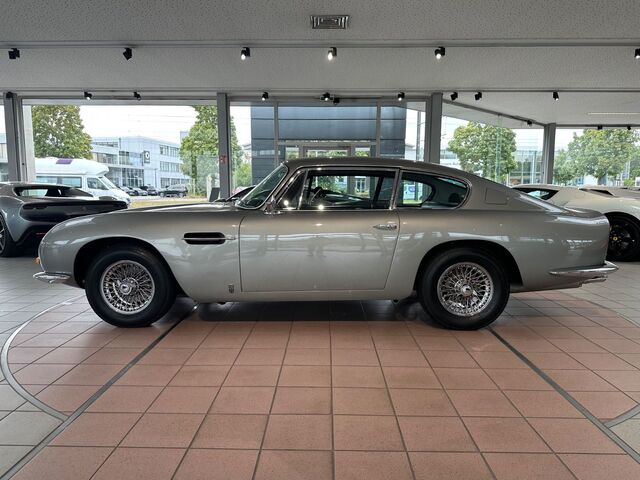 ASTON MARTIN DB 6  LHD
