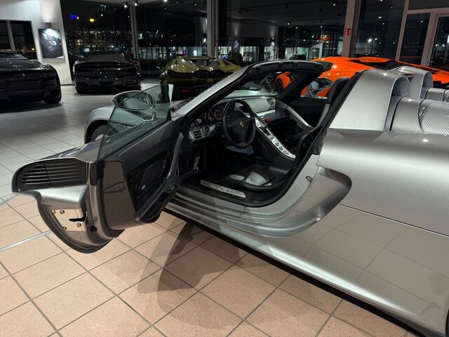 PORSCHE Carrera GT -  BRD