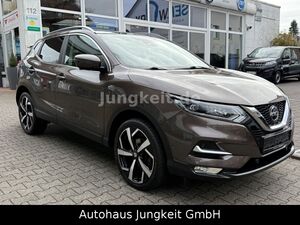 NISSAN Qashqai Tekna *Panorama*360°Kamera*AHK*