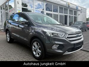 FORD Kuga Titanium *4x4*R-Kamera*1.Hand*AHK*